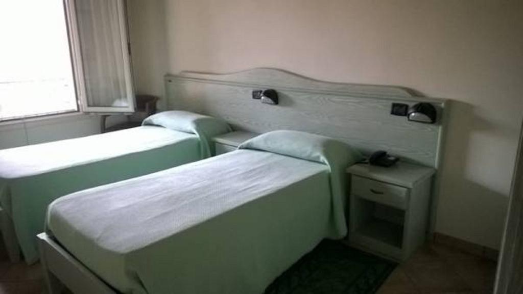 Viadana Albergo Del Po חדר תמונה